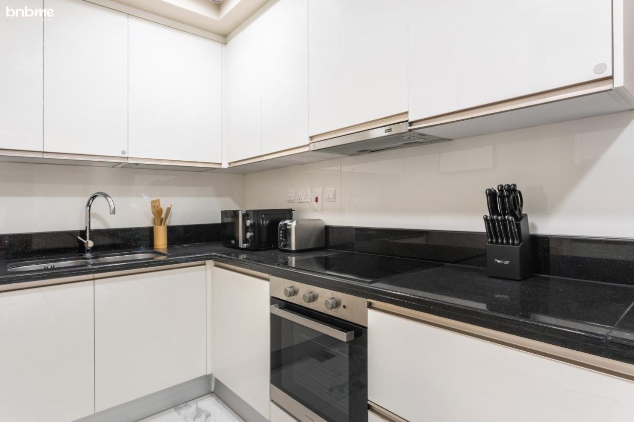 Bnbmehomes - Luxury 2B Apt - Al Habtoor - Amna Tower - 5044 Dubai Dış mekan fotoğraf